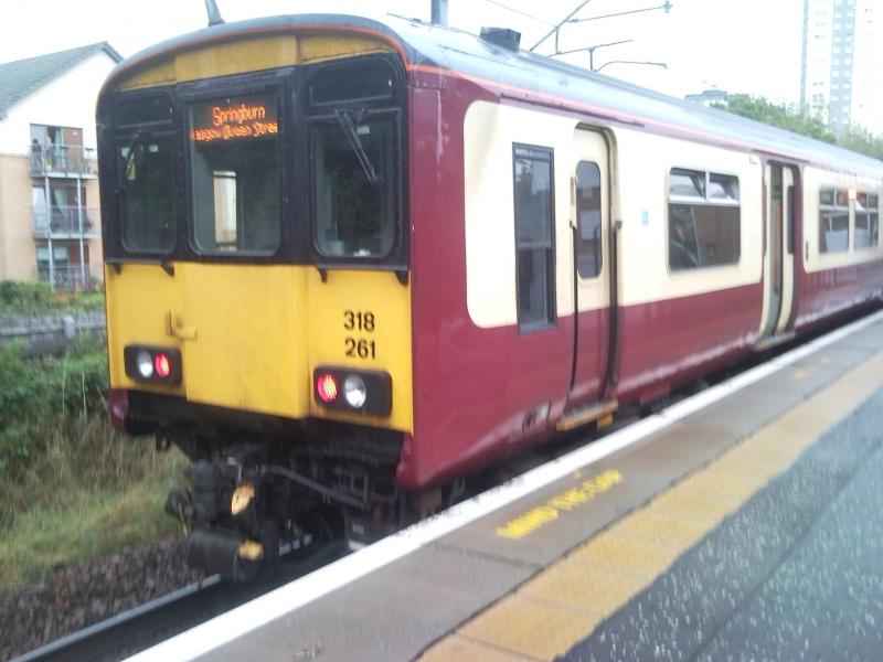 318 261 In Garscadden: 318 261 At Garscadden With A train For Springburn Photo of 318 261 In Garscadden