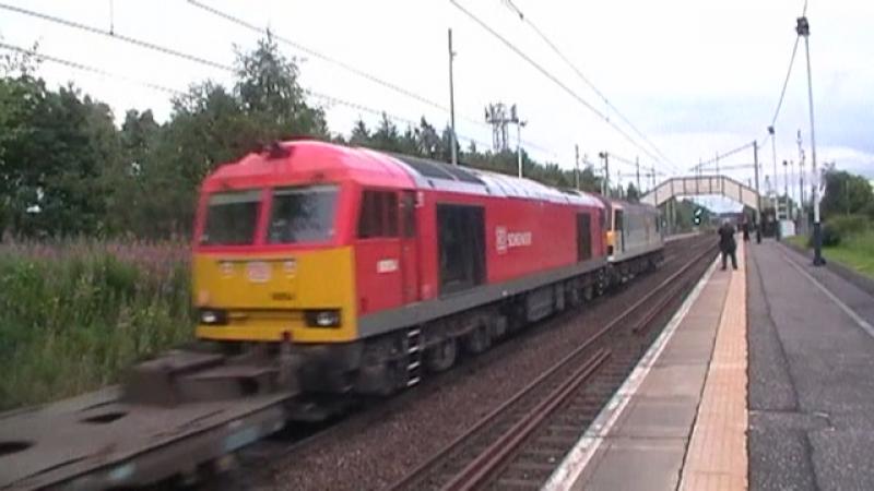 UK Tuggage: Froth! 60054 In Tow Behind A Class 92 Rolls Through Holytown On 6O15 To Eastleigh Photo of UK Tuggage
