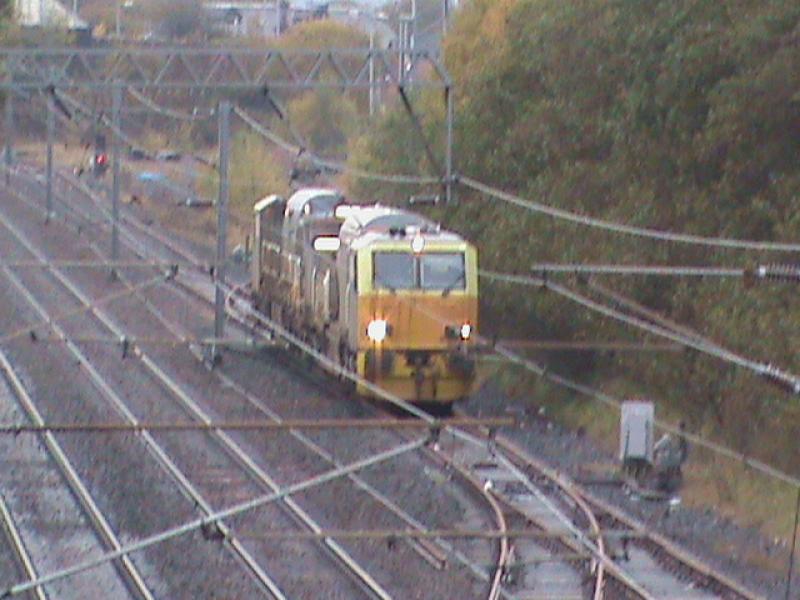 MPV At Glengarnock Bridge .: 18/10/12 Photo of MPV At Glengarnock Bridge .