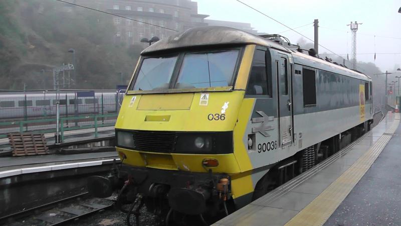90036 at Edinburgh Waverley: 90036 sitting at Edinburgh Waverley on 23 October 2012. Photo of 90036 at Edinburgh Waverley