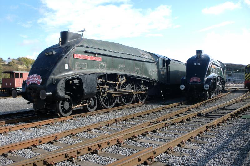 2 a4s: shildon 15/10/2012 john alsop Photo of 2 a4s