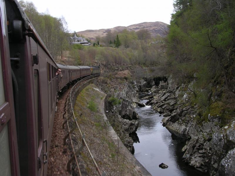 Monessie Gorge - SRPS Charter 2006: 2006 - SRPS charter in Monessie Gorge travelling Westwards looking back at rear of train Photo of Monessie Gorge - SRPS Charter 2006