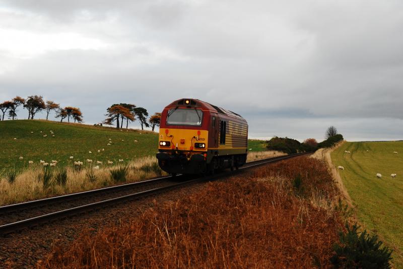 67021 : 67021 running light engine four miles out of Inverness from Aberdeen.Thanks all,for posting the times. Photo of 67021