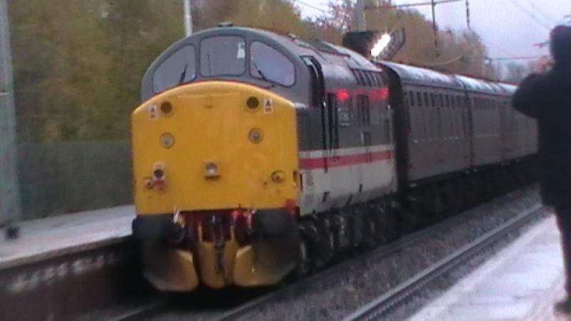 IC 37: 37518 On An ECS To Carnforth Behind 47804 Passes Holytown Photo of IC 37