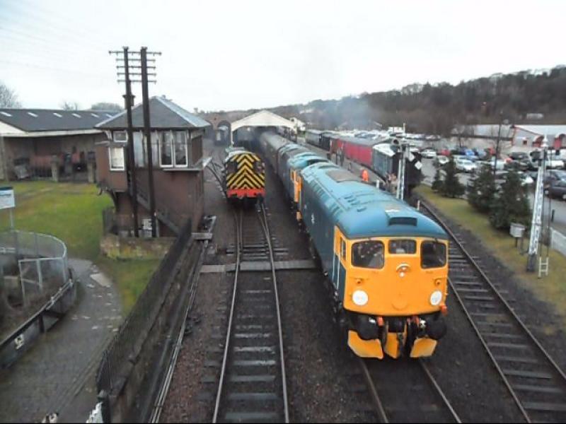26038 & 27001 Departing Bo'ness - Video Still: A video still of 26038 & 27001 departing Bo'ness with a delayed 1030 service Photo of 26038 & 27001 Departing Bo'ness - Video Still