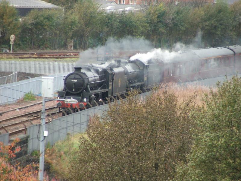 5Z10 2007 45407/62005: 5Z10 come of the West Highland Route. They are just coming up to the new Signal Center at Cowlairs Photo of 5Z10 2007 45407/62005