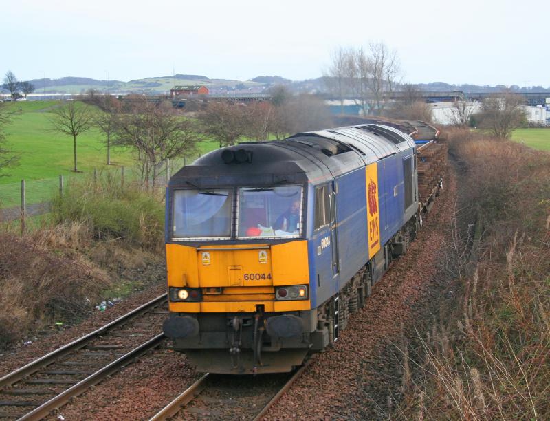 Blue Track Tug: 60044 on redundant track panels from Stonehaven to Millerhill leaving Dundee Photo of Blue Track Tug