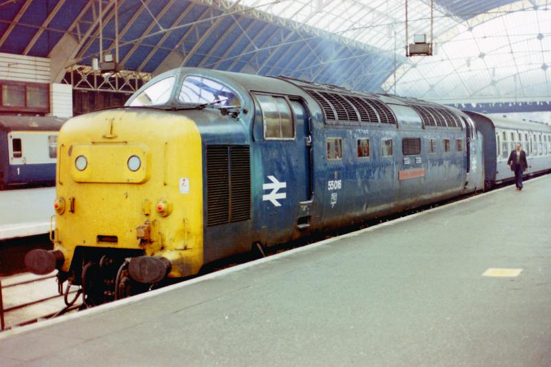 55016 - 1200 Scarboro - Glasgow at Queen Street - 25th July 1981: At the blocks at Queen Street.
Only 2 bashers on this train. John SMith (coco) and me. Photo of 55016 - 1200 Scarboro - Glasgow at Queen Street - 25th July 1981