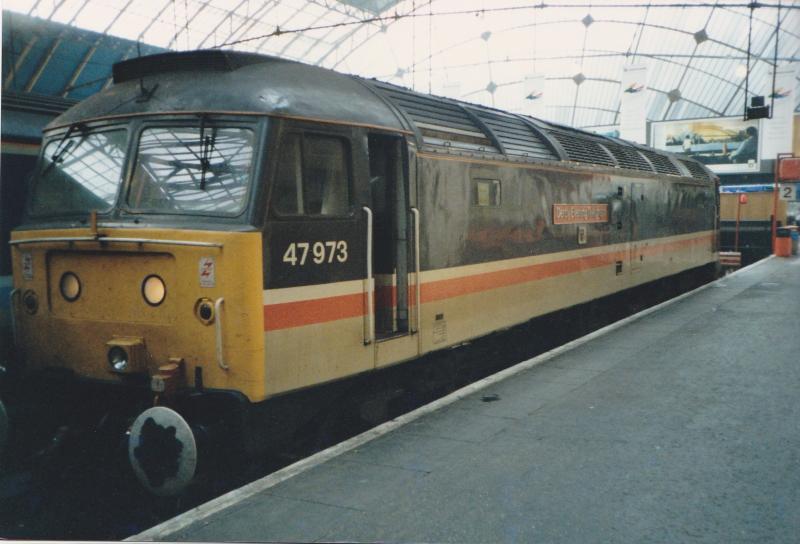 47973: 47973 Standing in platform 2 at Queen Street sometime in the early to mid 90's Photo of 47973