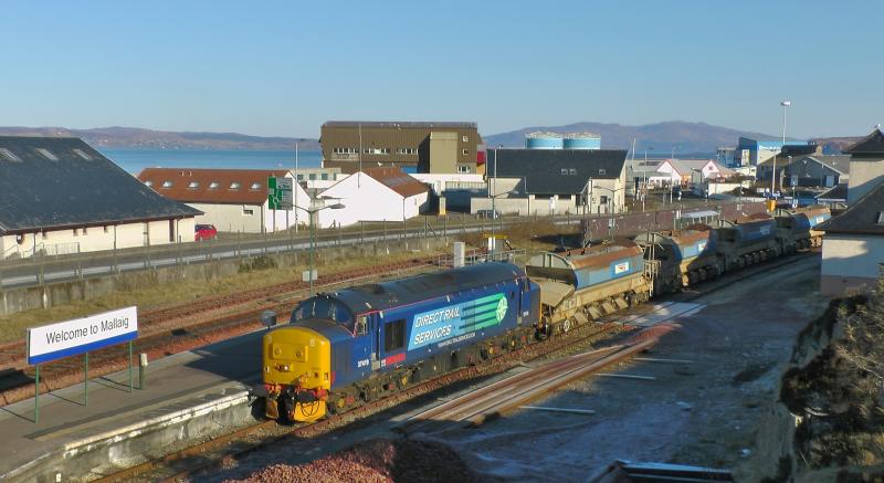 37419 6K60 Mallaig 26/02/13: Photo of 37419 6K60 Mallaig 26/02/13