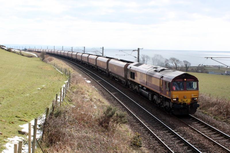 shed empties: 66005 rolling downhill towards west kilbride on longanet hunterston empties Photo of shed empties