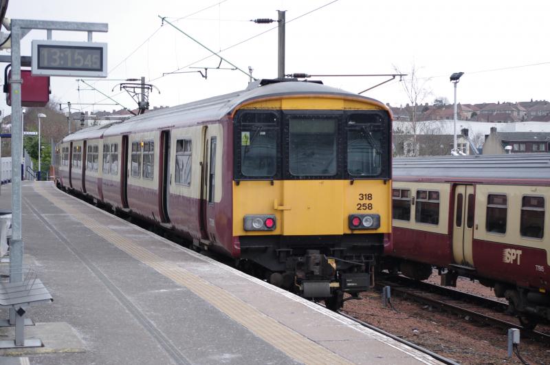 318258: 318258 at Airdrie. 25 March 2013. Photo of 318258