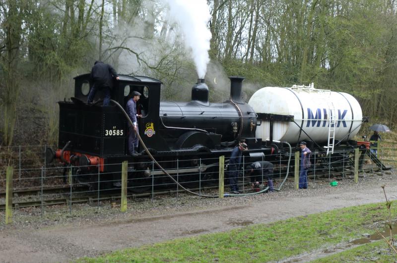 30585 taken a drink: 30585 takes a drink at shenton battlefield railway gala............16 /3/2013 Photo of 30585 taken a drink