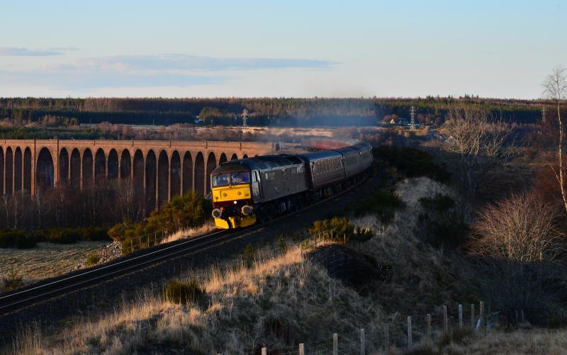 Lochalsh Highlander: 47 854 Diamond Jubilee hauls the Lochalsh Highlander off Culloden Viaduct on the way back to Ayr.Giving a shove at the rear is 47 826. Photo of Lochalsh Highlander