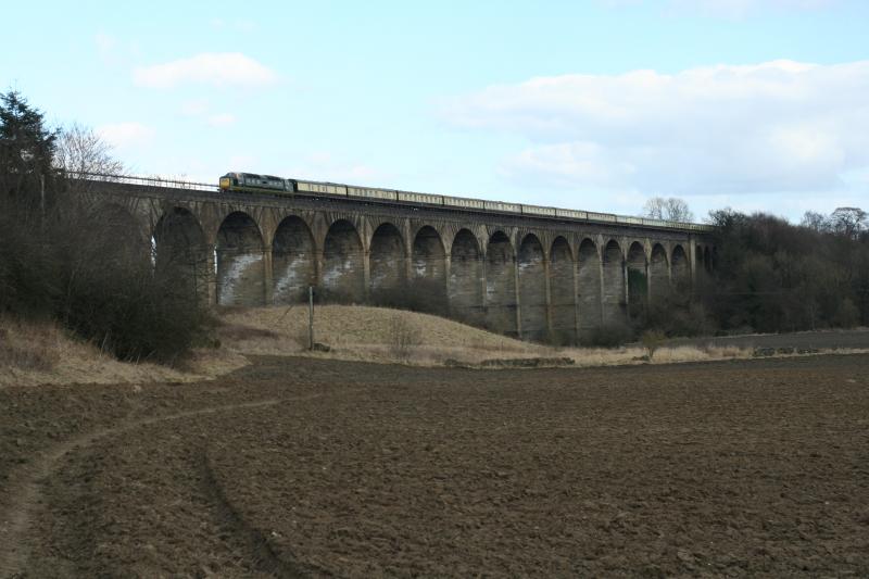 Scottish Deltic: 55009 (D9009)crosses Linlithgow Viaduct with 1Z56 Edinburgh--Crewe Railtour. Photo of Scottish Deltic