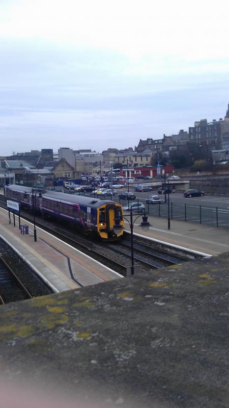 158724: 158724 departs Stirling bound for dunblane. Photo of 158724