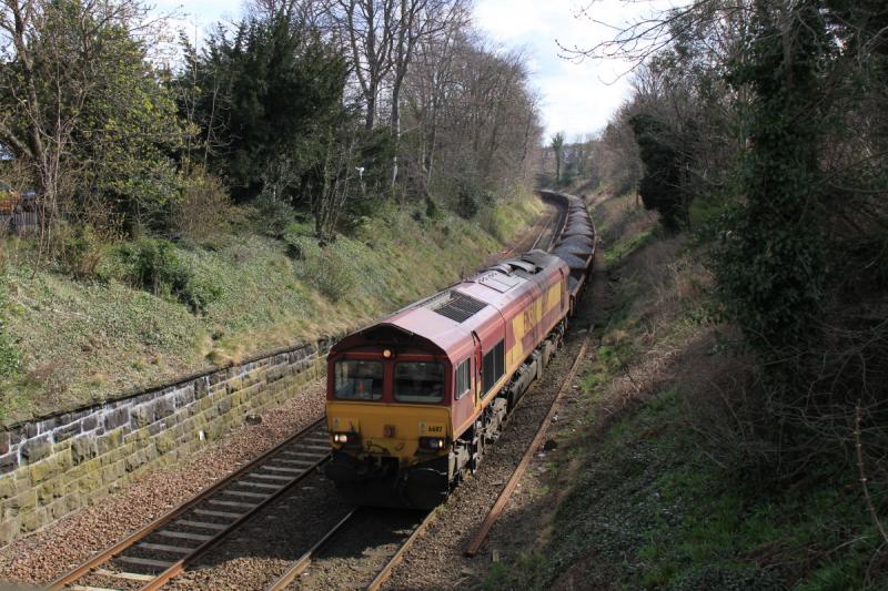 6K04: 66117 on 6K04 11.05 Millerhill to Kirknewton approaching Morningside Road on 20/04/2013 Photo of 6K04