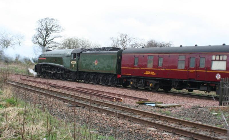 Union of South Africa 60009 at Leuchars: 60009 as tail end Charlie through Leuchars 24-04-2013 Photo of Union of South Africa 60009 at Leuchars