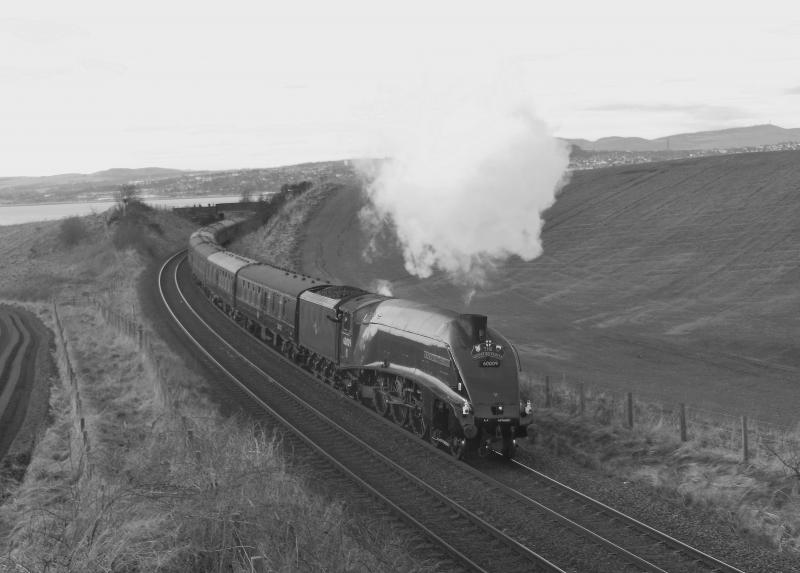 60009 1Z67 240413 Wormit:
Great Britain 6 from Aberdeen to Edinburgh Photo of 60009 1Z67 240413 Wormit