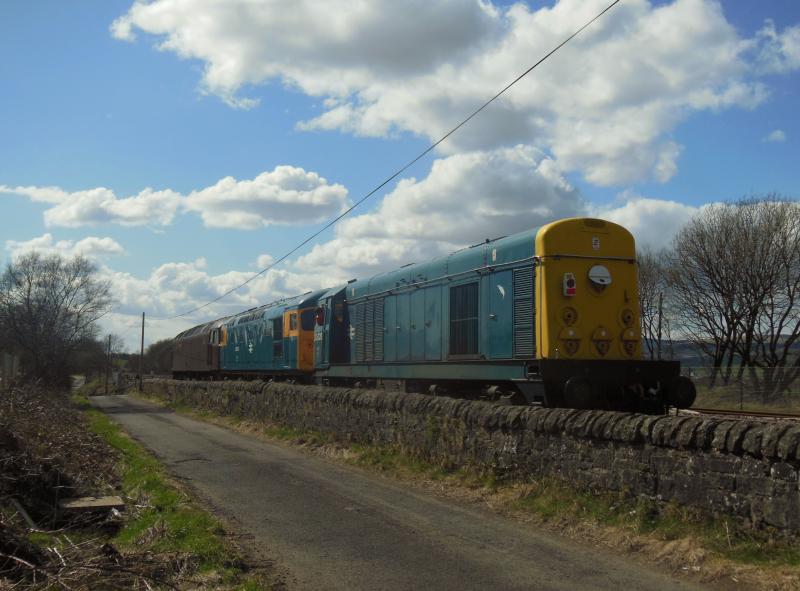 47237 26038 20020 0Z50 300413 Greenhill: Photo of 47237 26038 20020 0Z50 300413 Greenhill