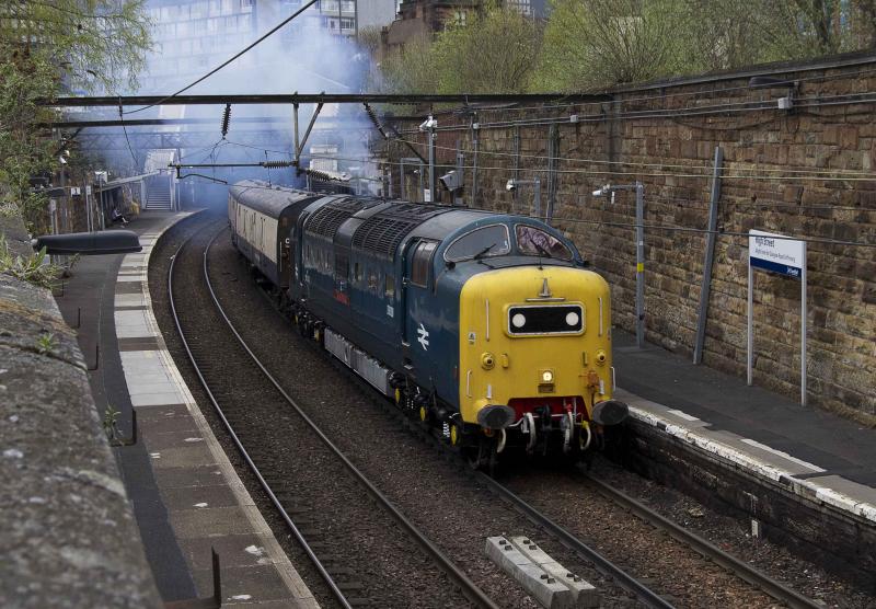 55022 HIGH STREET 5.5.13: PASSED THROUGH AT 10.38 APPROX 15-16 MINS EARLY
Photo of 55022 HIGH STREET 5.5.13