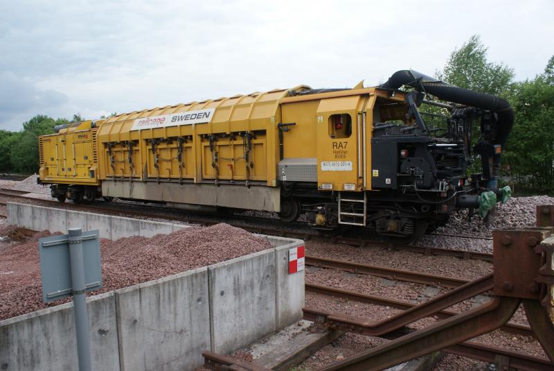 Photo of Railvac sitting in Stirling Engineer's Sidings 16.06.13