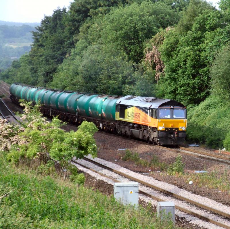 66850 passes Larbert with 6L82 for Linkswood. : 66850 passes Larbert with 6L82 for Linkswood. Photo of 66850 passes Larbert with 6L82 for Linkswood.