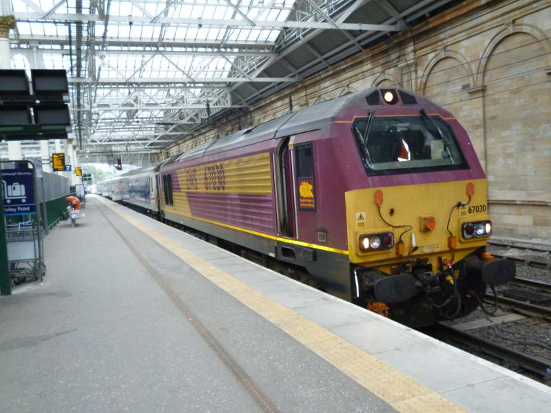 67030: Edinburgh 18th june 2013 Photo of 67030