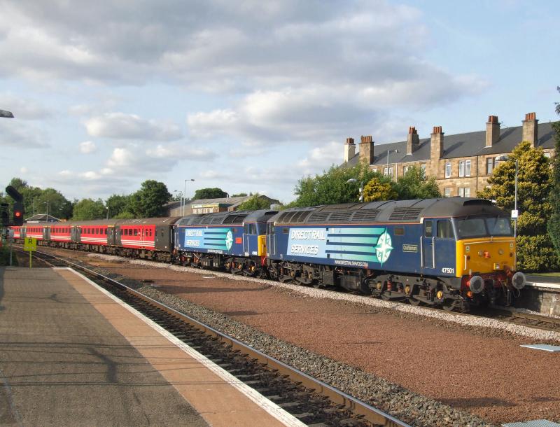 47501 & 805 pass Larbert with 1Z43 for York.: 47501 & 805 pass Larbert with 1Z43 for York. Photo of 47501 & 805 pass Larbert with 1Z43 for York.