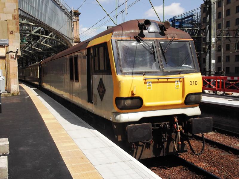92010 on rear of Doncaster to Glasgow charter: 92010 taken at platform 11 Glasgow Central on 6th July 2013. 1Z92 0709 Doncaster to Glasgow GBRF charter. Photo of 92010 on rear of Doncaster to Glasgow charter