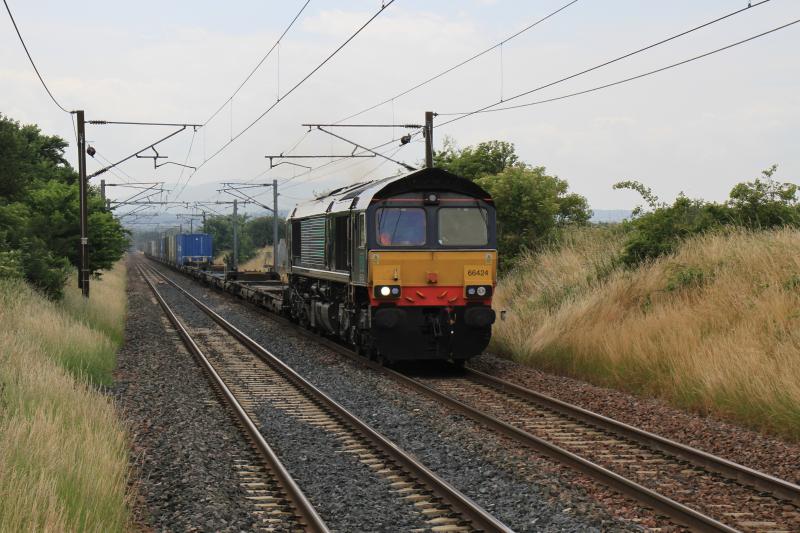 4M16 Diverted: 66424 on 4M16 10.36 Grangemouth to Daventry approaching Wallyford on 13/07/2013. No sun Photo of 4M16 Diverted