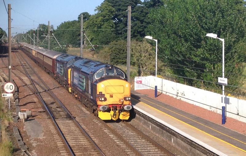 37423 37409 19/07/13 Northern Belle Prestonpans: Photo of 37423 37409 19/07/13 Northern Belle Prestonpans