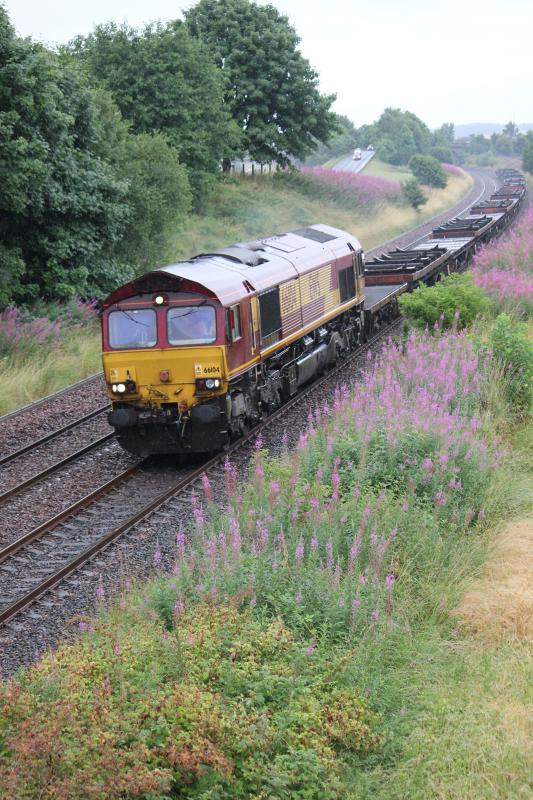 6E69 Georgemass to Hartlepool Sth Wrks: 66104 taking empties south in torrential rain Photo of 6E69 Georgemass to Hartlepool Sth Wrks