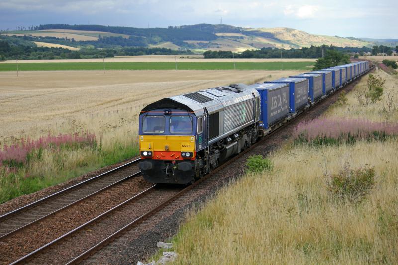 4D47_Inverness_Mossend_66303: Heading south on a sunny afternoon Photo of 4D47_Inverness_Mossend_66303
