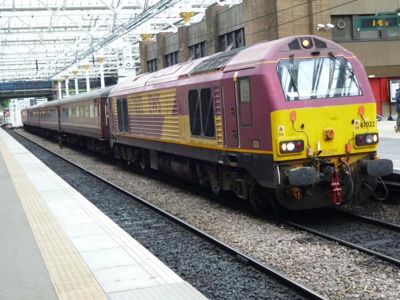 67022: Edinburgh 14th aug 2013 Photo of 67022