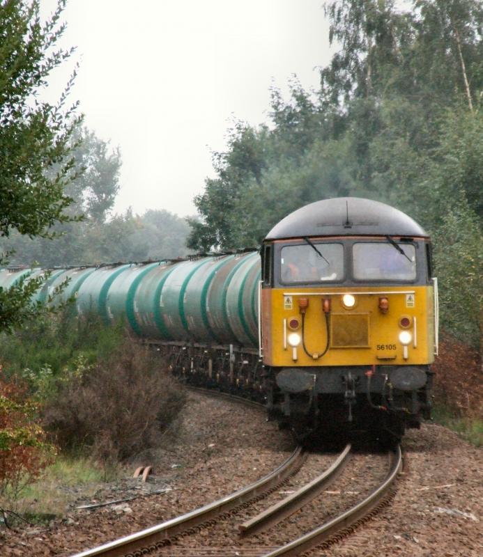 56105 approaches Camelon with 6L82 for Linkswood.: 56105 approaches Camelon with 6L82 for Linkswood. Photo of 56105 approaches Camelon with 6L82 for Linkswood.