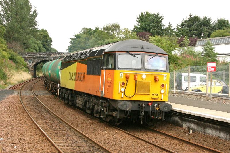 Photo of 56105 passes Dunfermline Town with 6N72