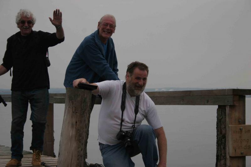 He-elp: Stranded photters at Culross, having waited for the late running Linkswood tanks,all for a 56 !
Actually I think it was all a cunnng plot ;-) Photo of He-elp