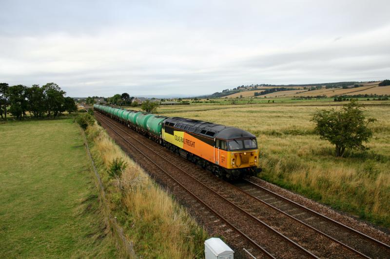 56105_6L82_Linkswood Tanks: Passing Forteviot 28/08 Photo of 56105_6L82_Linkswood Tanks