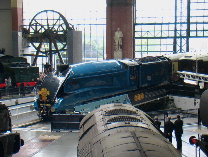 4464 bittern enters the nrm york with prince charles on board : royal train enters the NRM YORK 22 nd july 2013
photo john alsop ( flyingpig) Photo of 4464 bittern enters the nrm york with prince charles on board