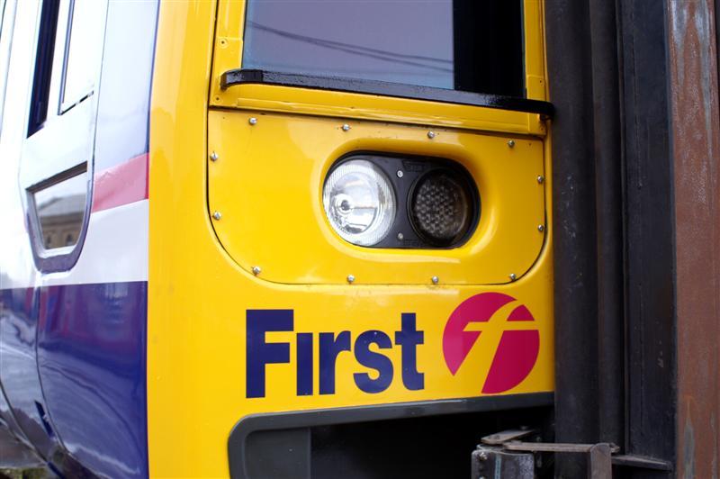 158717: Shot of new light cluster on evaluation with FSR on coach 57717 of unit 158717. Photo of 158717