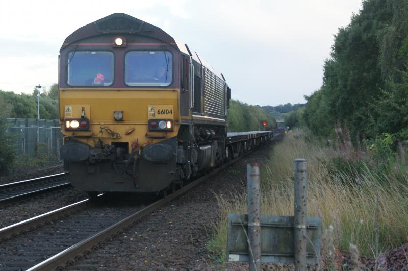 66104 on 6K10 sits at Polmaise Crossing: 66104 on 6K10 sits at Polmaise Crossing. 15.09.13 Photo of 66104 on 6K10 sits at Polmaise Crossing
