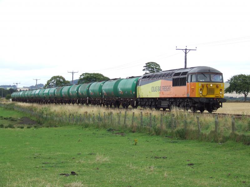 Photo of 56105 approaches Ladybank 11 sept 2013