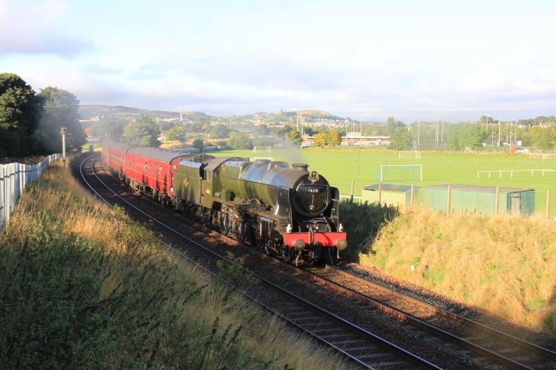 46115: 46115 on 5Z45 00.20 Carnforth Steamtown to Edinburgh waverley passing Peffermill Playing Fields on 23/09/2013. Photo of 46115