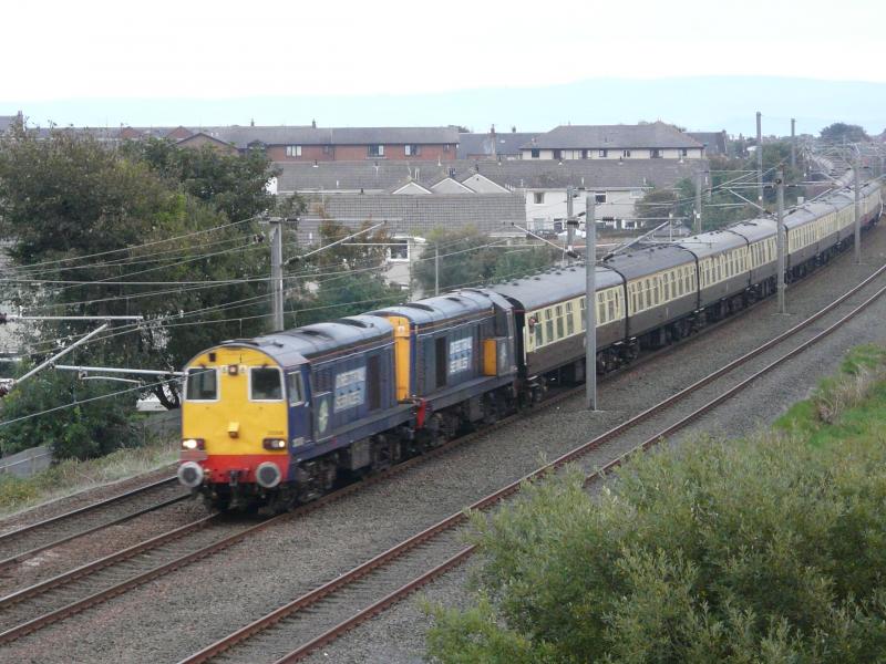 Photo of 20308/09 on 1Z48 at Troon on 27 September 2013