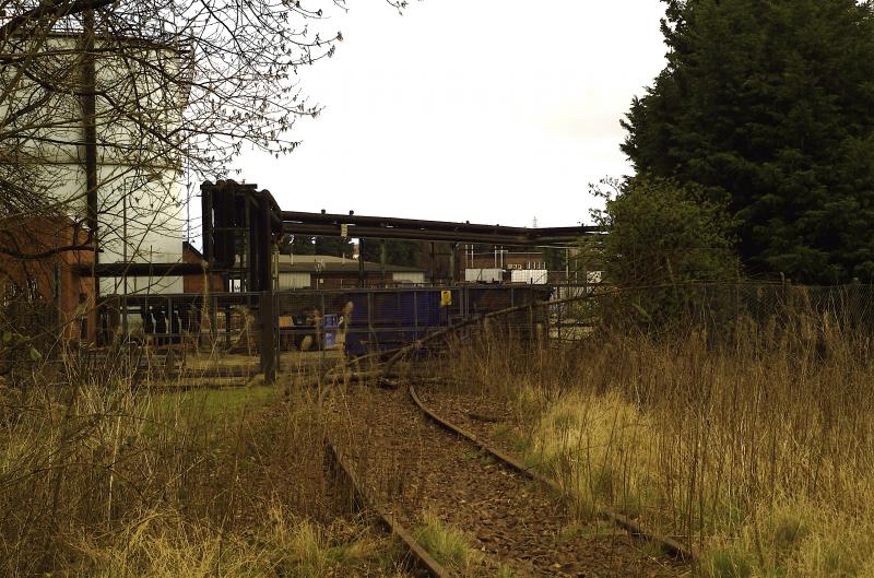 Menstrie Factory.jpg: The end of the Menstrie Branch at 'Kerry Bio-Science' factory. Photo of Menstrie Factory.jpg