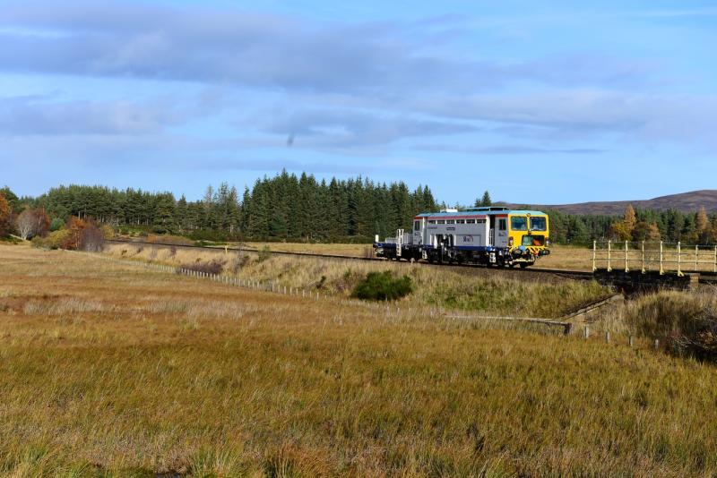 Southbound Tamper near Moy,Inverness: Photo of Southbound Tamper near Moy,Inverness