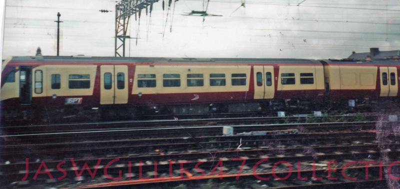 334001 Grounded: 334001 grounded outside Glasgow Central Station after running away from platform 11 14th Sept 2000 Photo of 334001 Grounded