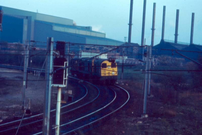 Holytown?: Class 20s at I think Holytown in the mid 1970s. Derrick Stewart photo. Photo of Holytown?