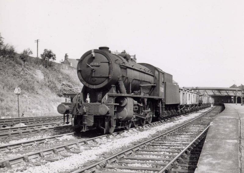 90386 with a coal train in Larbert Up Slow Loop: 90386 with a coal train in Larbert Up Slow Loop Photo of 90386 with a coal train in Larbert Up Slow Loop